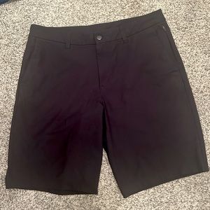 Men’s Lululemon Commission Classic-Fit Short 9"